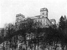 Hlavní táb eskoslovenské armády v zámku v Raicích nenael zrovna nenápadné a...