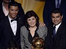 Cristiano Ronaldo, syn Cristiano, matka Maria Dolores dos Santos Aveiro a bratr...