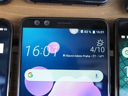 HTC U12+ je strojem, kter se obejde bez vezu i dalch vstelk. HTC se...