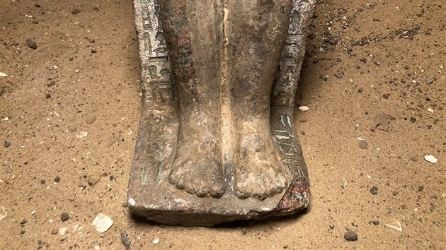 Čeští archeologové odkryli v egyptském Abúsíru vápencovou hrobku vysoce postaveného úředníka z poloviny páté dynastie.