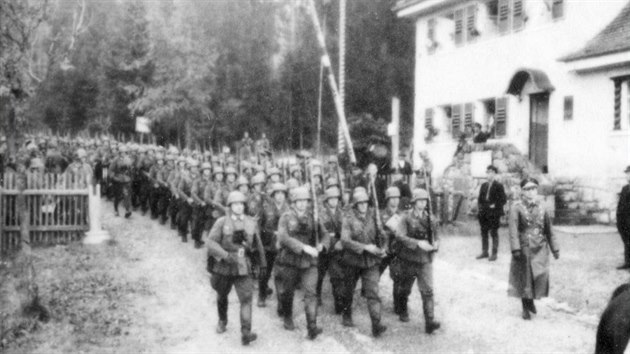 1. října 1938 ve 14:00 se zvedla závora před německým celním úřadem Kleinphilippsreut a 6. rota vyrazila vpřed. Začalo obsazování Sudet, podobné obrazy se budou v následujících dnech odehrávat i v dalších oblastech.