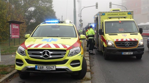 Pi srce praskch autobus v Kamku se zranilo est lid (9.10.2018)