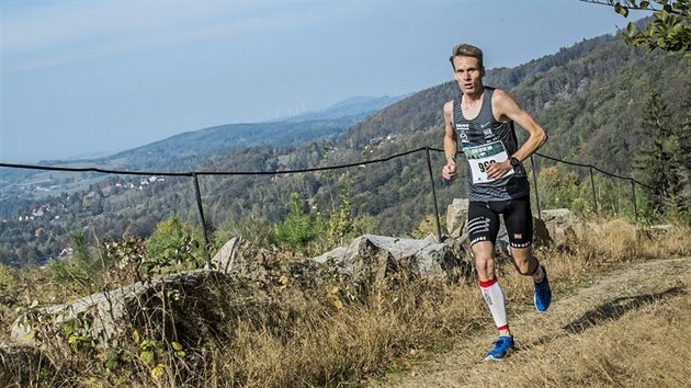 Libereck vytrvalec Vt Pavlita na trati premirovho ronku zvodu Liberec Nature Run, kter na del trati vyhrl.