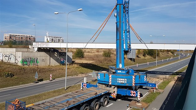 Lvka nad klatovskm dlninm pivadem v Plzni musela jt k zemi. asem ji nahrad most pro tramvaje. (6. 10. 2018)