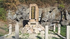 Pomník ob�tem 1. sv�tové války v Lu�inách