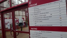 Ú�ad práce Pardubice.