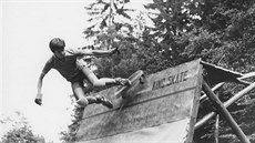 Snímek z dokumentární film �imona �afránka King Skate, který mapuje za�átky...