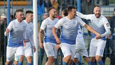Hrái Slavoje Polná oslavují gól, kterým proti Spart sníili na 1:2. Zápas 3....