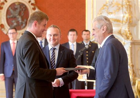 Prezident Milo Zeman a ministr zahranií Tomá Petíek z SSD