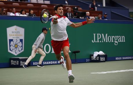 Novak Djokovi ve tvrtfinle turnaje v anghaji.