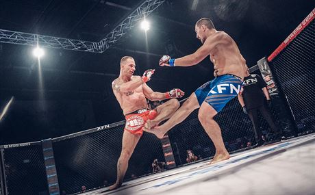 Petr Ondru bojuje pod XFN bojovho sportu MMA s Jusufem Hajroviem.