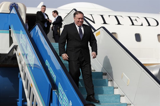 Ministr zahranií Mike Pompeo pijídí na jednání s tureckými pedstaviteli...