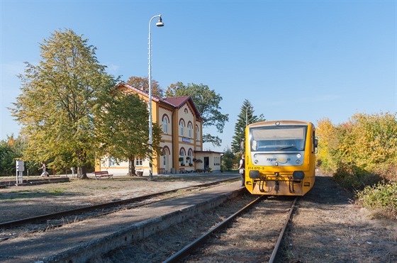 Vlakové nádraí v Blíevedlích na eskolipsku vyhrálo sout o Nejkrásnjí nádraí v roce 2018