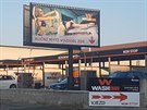 Reklama Wash Inn vyuívá princip sex sells. Kandidát na anticenu Sexistické...