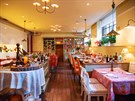 Oblíbenou praskou restauraci La Veranda je moné charakterizovat jedním...