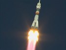 Start lod Sojuz MS-10 se nezdail