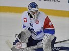 Karel Vejmelka z Komety inkasuje proti Zugu.