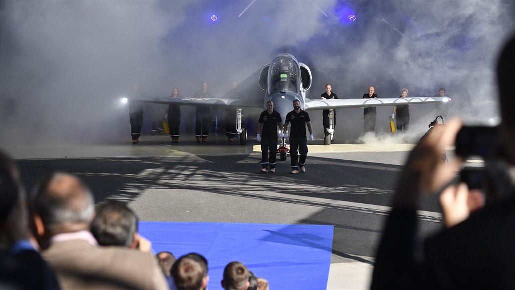 Aero Vodochody p�edstavilo nový letoun L-39NG.