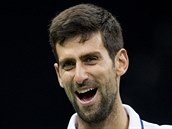 Novak Djokovi pi exhibici Radka tpnka