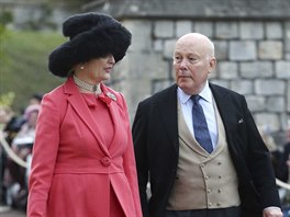 Emma Joy Kitchenerová a Julian Fellowes na svatb princezny Eugenie a Jacka...