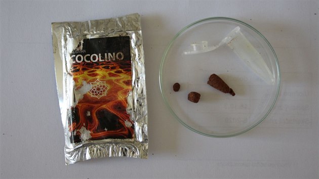 Syntetick droga v tchto scch s npisem cocolino je ivotu velmi nebezpen.