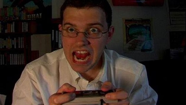 Hrá na kokainu - ilustraní foto (Angry Gamer)