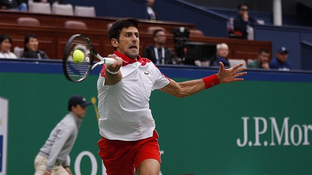 Novak Djokovi ve tvrtfinle turnaje v anghaji.