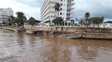 St�edomo�ský ostrov Mallorca zasáhly bleskové záplavy. (10. �íjna 2018)