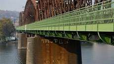 Skončila oprava lávky pro pěší na železničním mostě na Výtoni (18.10.2018)