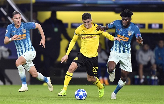 U JEN PL ROKU. Christian Pulisic na konci sezony 2018/19 zamíí z Dortmundu do Chelsea.