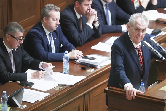 Prezident Miloš Zeman přišel do Sněmovny podpořit přijetí státního rozpočtu a...