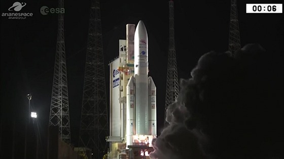 nosná raketa Ariane 5 se dvma satelity, jejich úkolem bude zkoumat planetu...