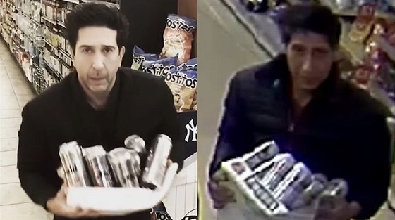 Americký herec David Schwimmer a zlodj z anglického Blackpoolu (vpravo)