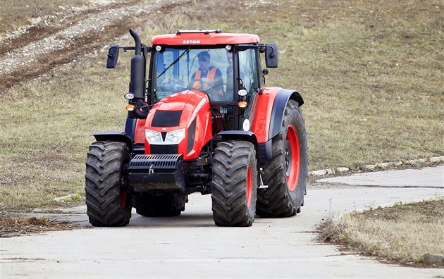 K vyšším daním se zřejmě přidají i nižší dotace, družstva se bojí o přežití