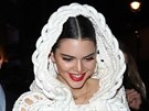 Kendall Jenner Seen Outside Cirque Bar In London pono