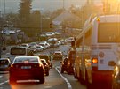 V Brn� kv�li oprav� Z�brdovick� ulice vznikaj� v�t�� dopravn� z�cpy ne� obvykle.