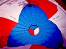 Speci�ln� horkovzdu�n� balon na oslavu st�ho v�ro�� vzniku �eskoslovenska...