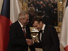 Prezident Milo Zeman se na Praském hrad setkal s francouzským prezidentem...