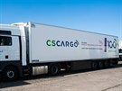 Speciální kamion dopravce C.S.Cargo ke 100. výroí republiky