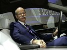 Dieter Zetsche na archivním snímku 2006: tehdy uvádl luxusní SUV GL, pozdji...