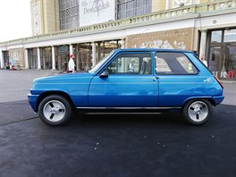Renault 5 pipomn slavnou historii francouzsk znaky na vstav Designblok...