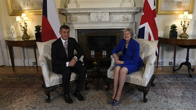 Premir Andrej Babi se 24. jna 2018 v Londn setkal s britskou premirkou Theresou Mayovou.