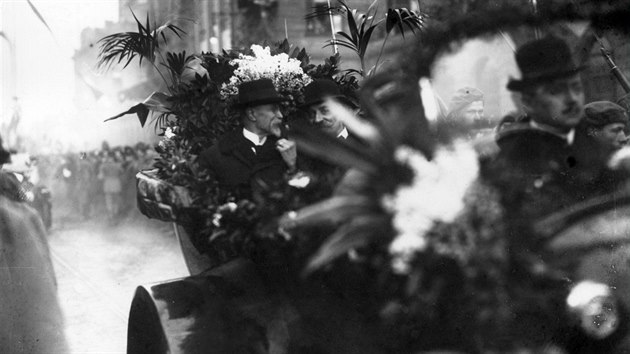 Pjezd Tome Garrigue Masaryka do Prahy v roce 1918