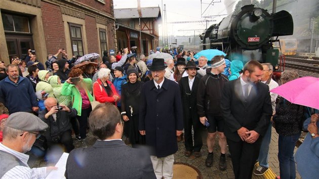 Jednou z akc k vro republiky v st nad Orlic byla zijov stylizovan rekonstrukce nvtvy T. G. Masaryka z ervna roku 1929.