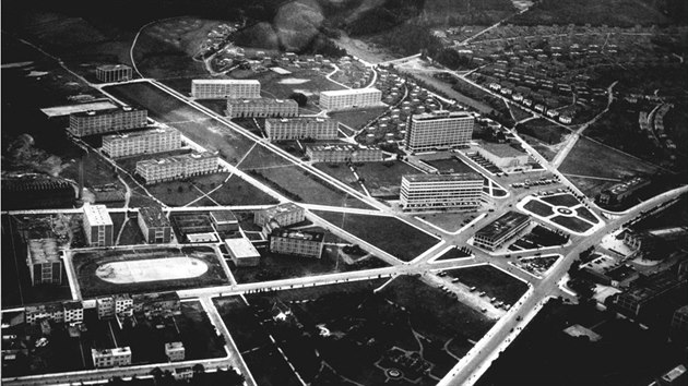 Leteck pohled na centrum Zlna v roce 1933.