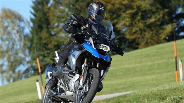 Velk "GeSo je pro svoji univerzlnost a spolehlivost vysnnou ideln motorkou pro vtinu motork.