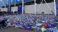 Fanouci fotbalového klubu Leicester City vyjadují podporu thajkému majiteli...