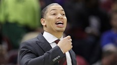 Tyronn Lue se pokouí reírovat Cleveland i bez LeBrona Jamese, k výhe vak...