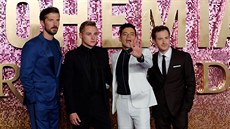 Gwilym Lee, Ben Hardy, Rami Malek a Joe Mazzello na premiée filmu Bohemian...