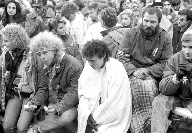 Máničky jsou nevinné. Soud zrušil rozsudky za protesty ze sedmdesátých let